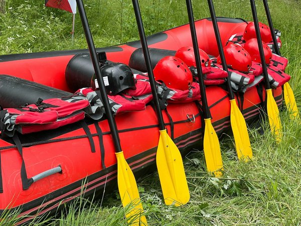 Découvrez les meilleures expériences de rafting à Embrun
